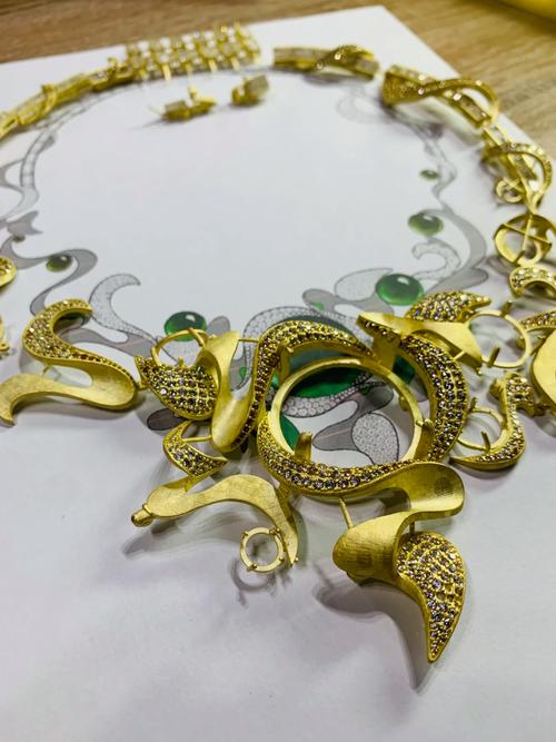 珠寶首飾畢業(yè)設(shè)計(jì)加工展示